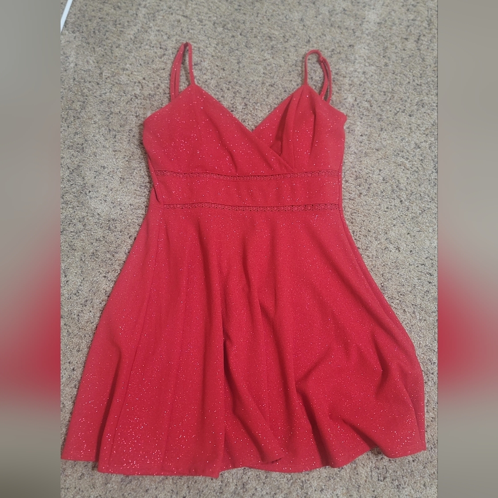 Trixxi Red Sleeveless Midi Sundress